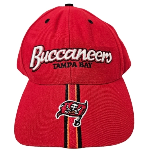 Vintage 90s Twin Enterprises Tampa Bay Buccaneers Wool Blend Baseball Hat - Picture 3 of 9